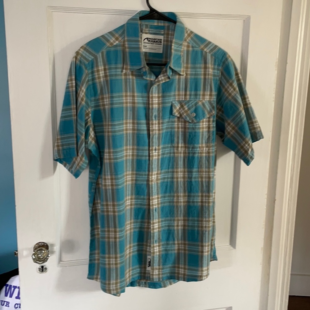 Mountain Khaki’s short sleeve button up